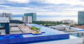 Zoho Skies Amazing View Sleeps 6